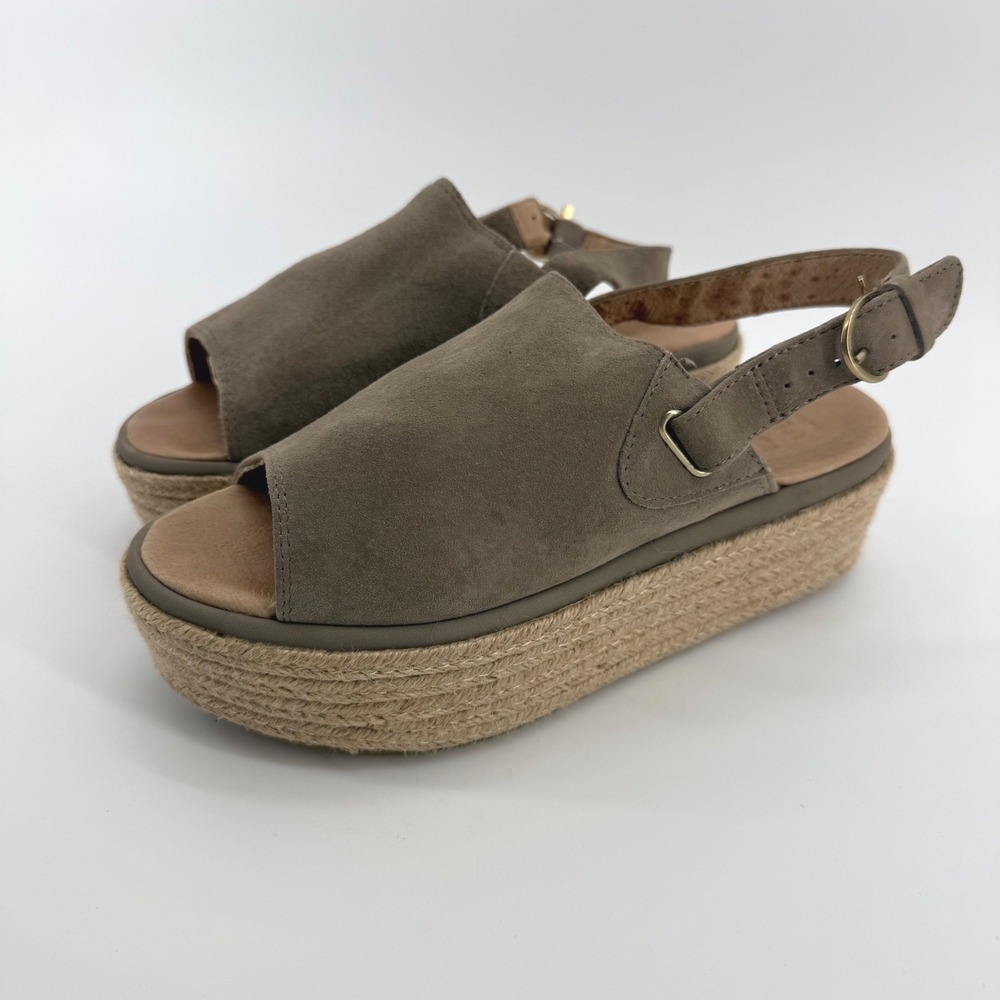 Sperry Delmare Plushwave Platform Sandals Taupe Nubuck Leather Mens 7 M STS86331
